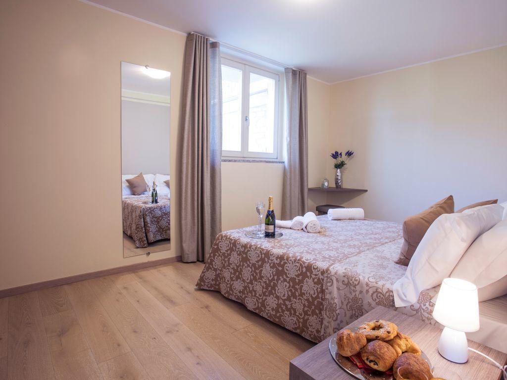 Ossuccio Grande C Home With Pool Sleeps 12 By Italian Apartments コモ エクステリア 写真