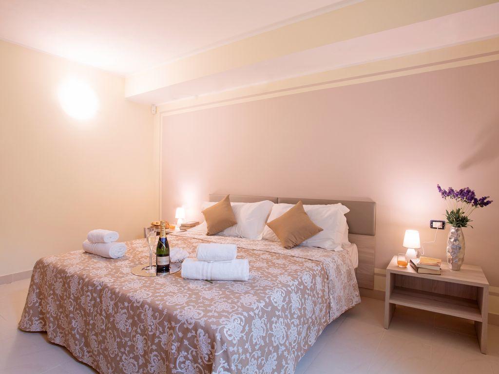 Ossuccio Grande C Home With Pool Sleeps 12 By Italian Apartments コモ エクステリア 写真