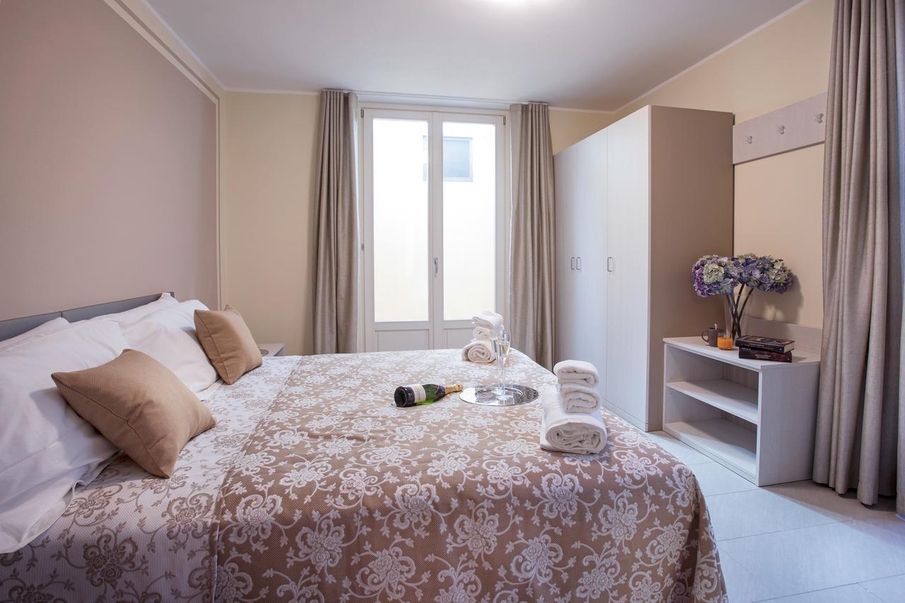 Ossuccio Grande C Home With Pool Sleeps 12 By Italian Apartments コモ エクステリア 写真