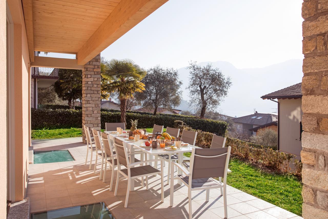 Ossuccio Grande C Home With Pool Sleeps 12 By Italian Apartments コモ エクステリア 写真